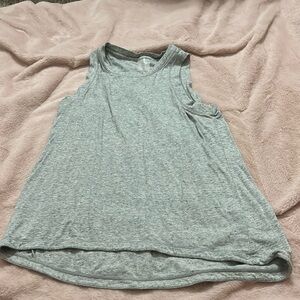 Grey tank top